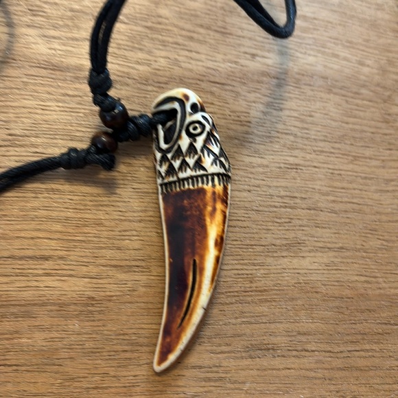 Pasefica tribal tooth pendant necklace NWT - Picture 1 of 4